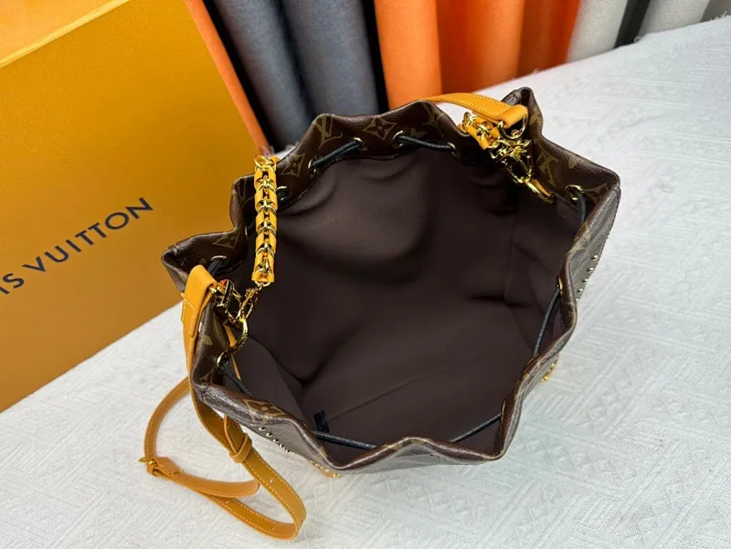 All Categories Official Website "Brand Women's Bags" Women's Bags 💙 LV 2024 New LV Bucket Bag