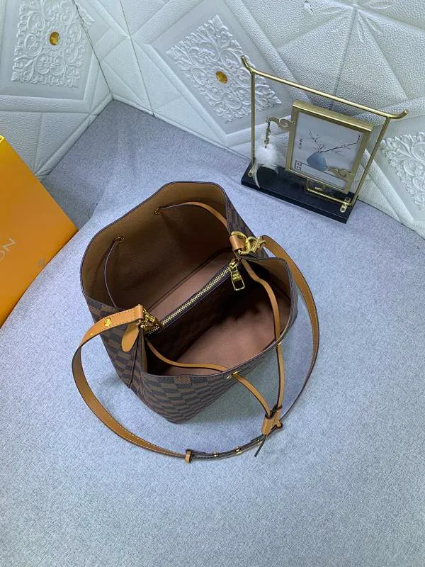 All Categories Official Website "Brand Women's Bags" Women's Bags 💙 LV 2024 New LV Crossbody Bag