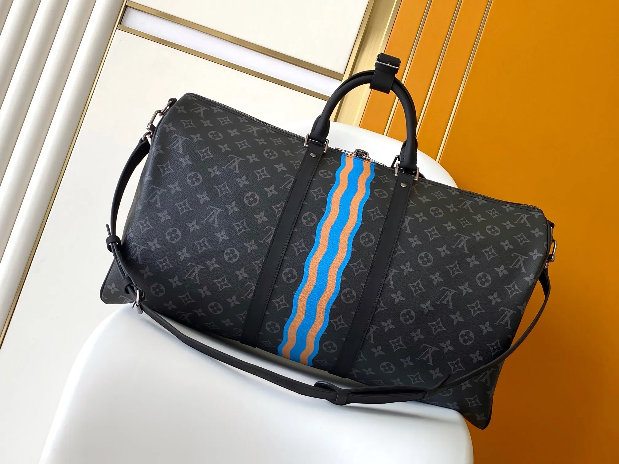 All Categories Official Website "Brand Women's Bags" Women's Bags 💙 LV 2025 New LV Crossbody Bag