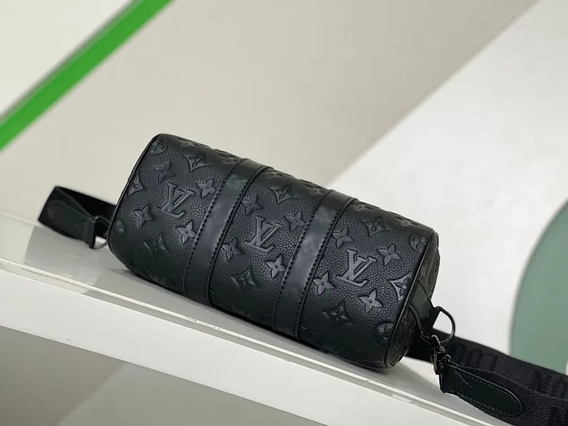 All Categories Official Website "Brand Women's Bags" Women's Bags 💙 LV 2026 New LV Crossbody Bag