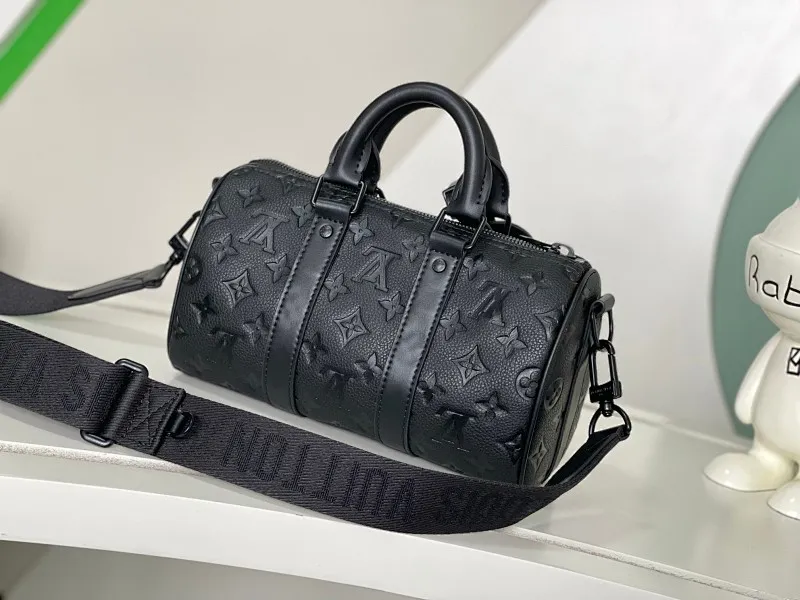 All Categories Official Website "Brand Women's Bags" Women's Bags 💙 LV 2026 New LV Crossbody Bag