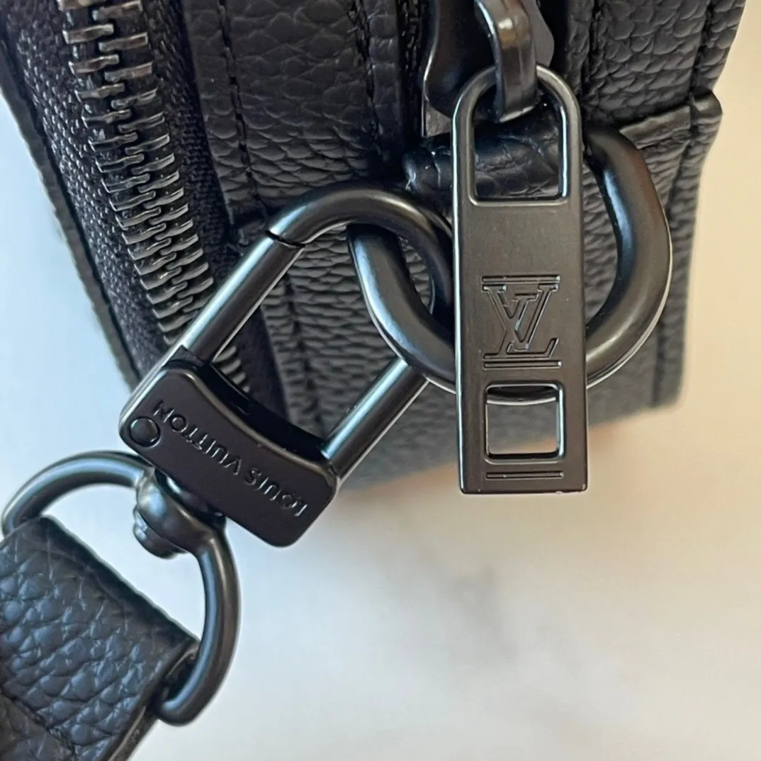 All Categories Official Website "Brand Women's Bags" Women's Bags 💙 LV 2025 New LV Crossbody Bag
