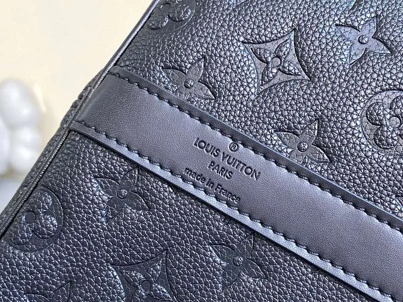 All Categories 💚 Authentic Grade Bags 💚 LV 2026 New LV Travel Bag
