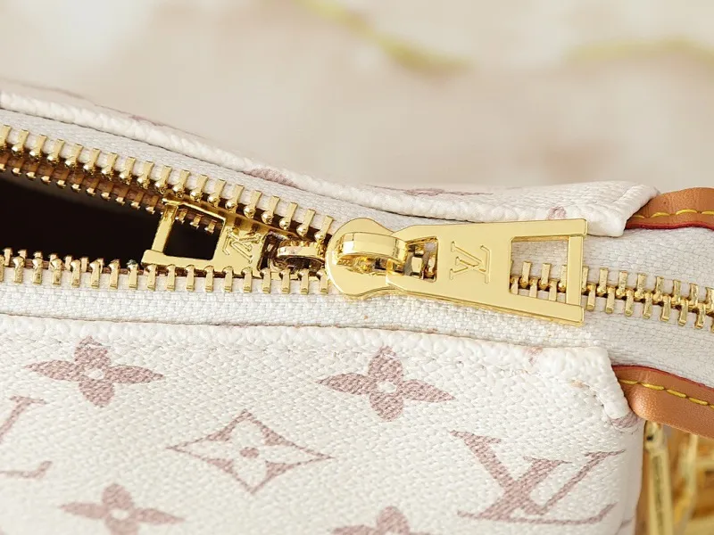 All Categories Official Website "Brand Women's Bags" Women's Bags 💙 LV 2025 New LV Crossbody Bag
