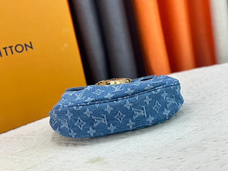 All categories Official website "Brand Women's Bags" Women's Bags 💙 LV 2024 official website new LV armpit bag