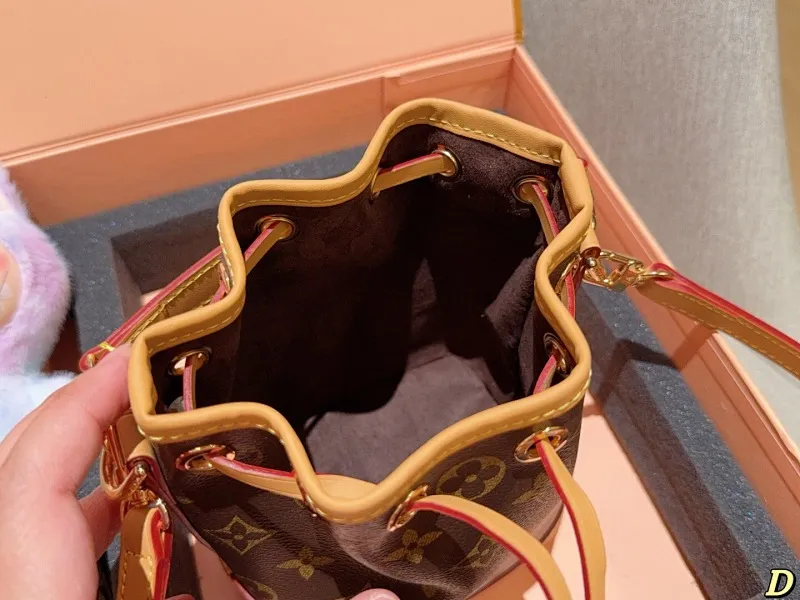 All Categories Official Website "Brand Women's Bags" Women's Bags 💙 LV 2025 New LV Set Box Mini Spout Small Bucket ➕Coin Purse ➕labubu Pendant