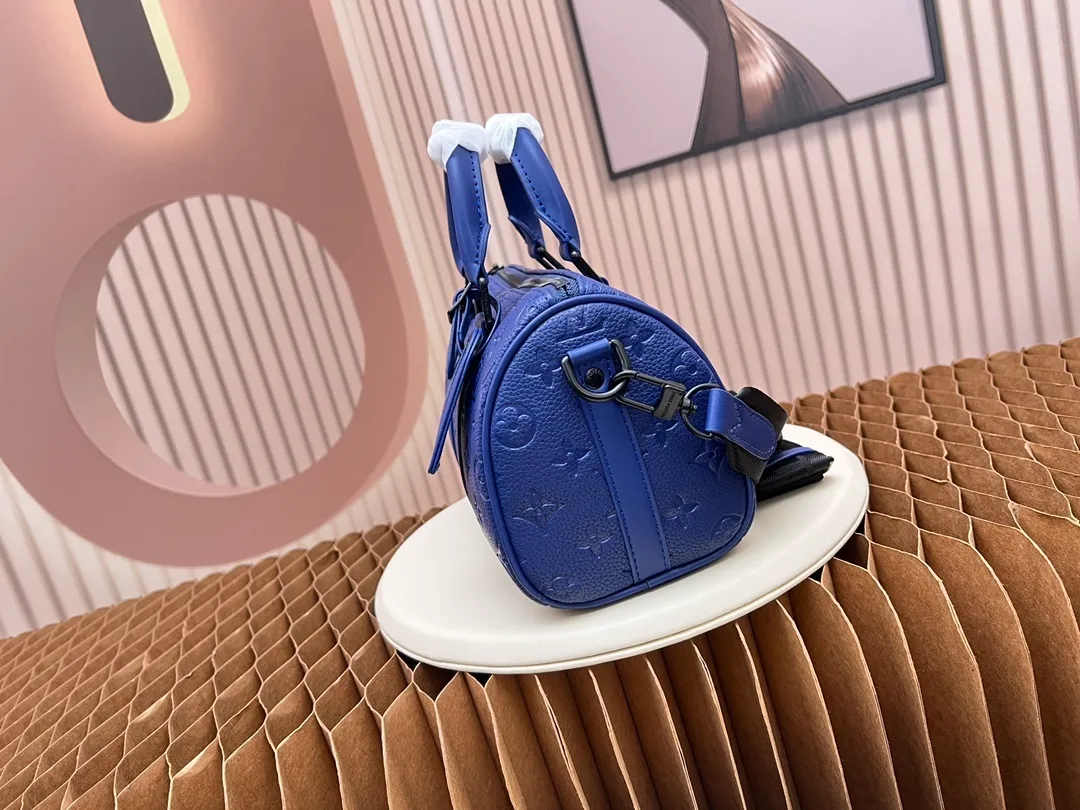 All Categories Official Website "Brand Women's Bags" Women's Bags 💙 LV 2023 New LV Crossbody Bag