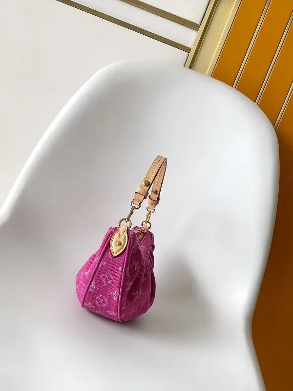All Categories Official Website "Brand Women's Bags" Women's Bags 💙 LV 2026 Official Website New LV Armpit Bags