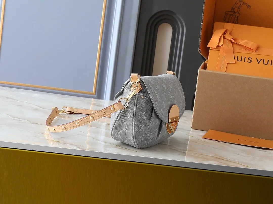 All Categories Official Website "Brand Women's Bags" Women's Bags 💙 LV 2025 New LV Crossbody Bag