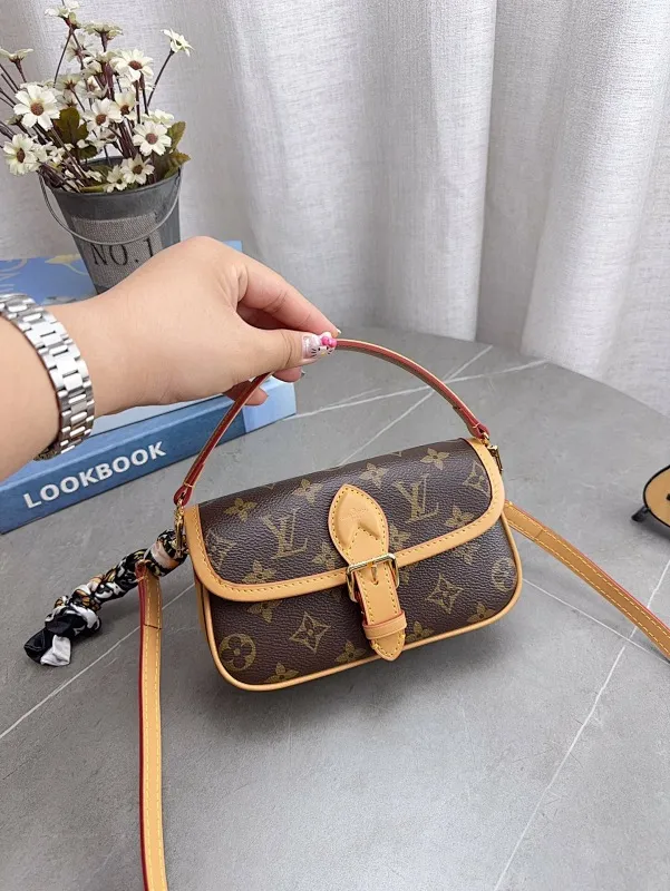 All Categories Official Website "Brand Women's Bags" Women's Bags 💙 LV 2025 New LV Crossbody Bag