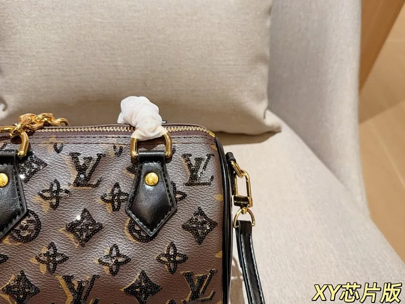 All Categories Official Website "Brand Women's Bags" Women's Bags 💙 LV 2025 New LV Crossbody Bag