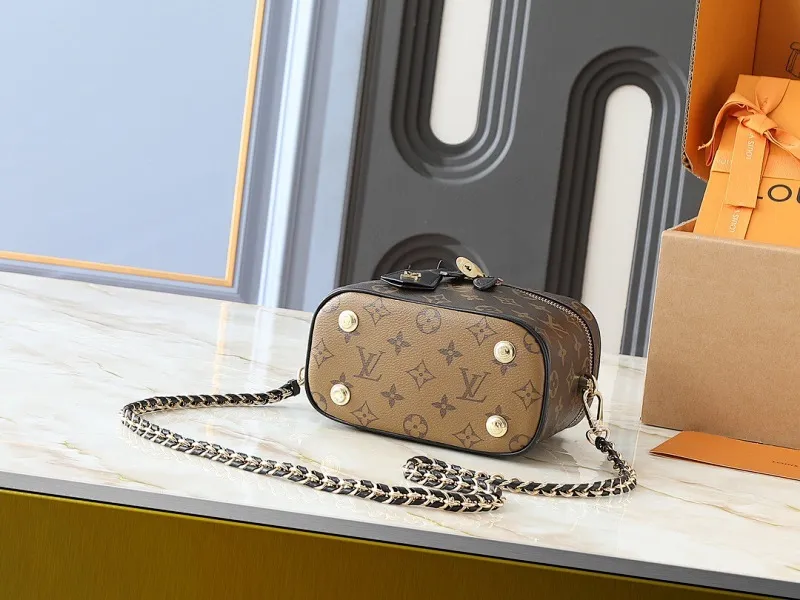 All Categories Official Website "Brand Women's Bags" Women's Bags 💙 LV 2025 New LV Crossbody Bag