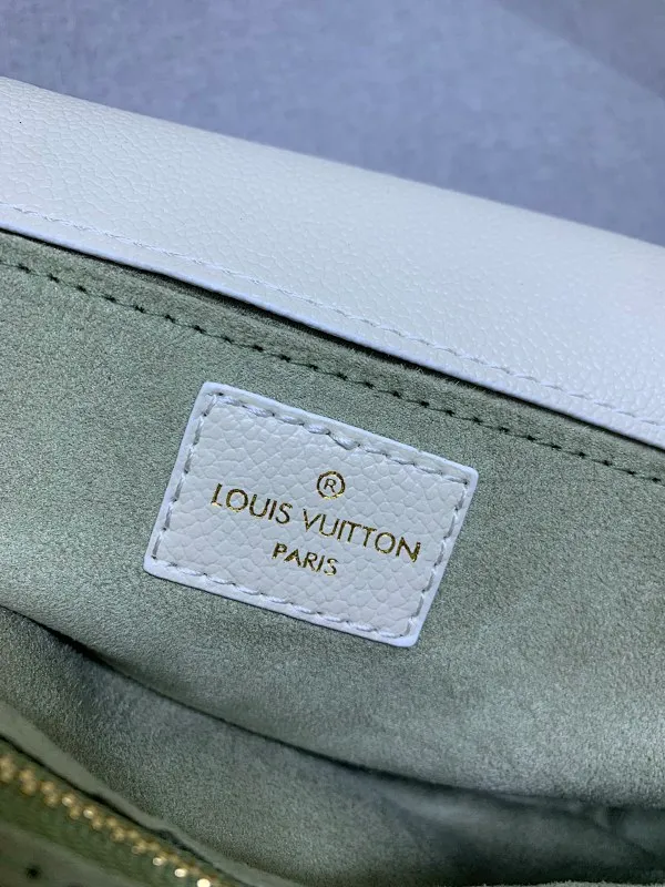 All Categories Official Website "Brand Women's Bags" Women's Bags 💙 LV 2024 New LV Crossbody Bag