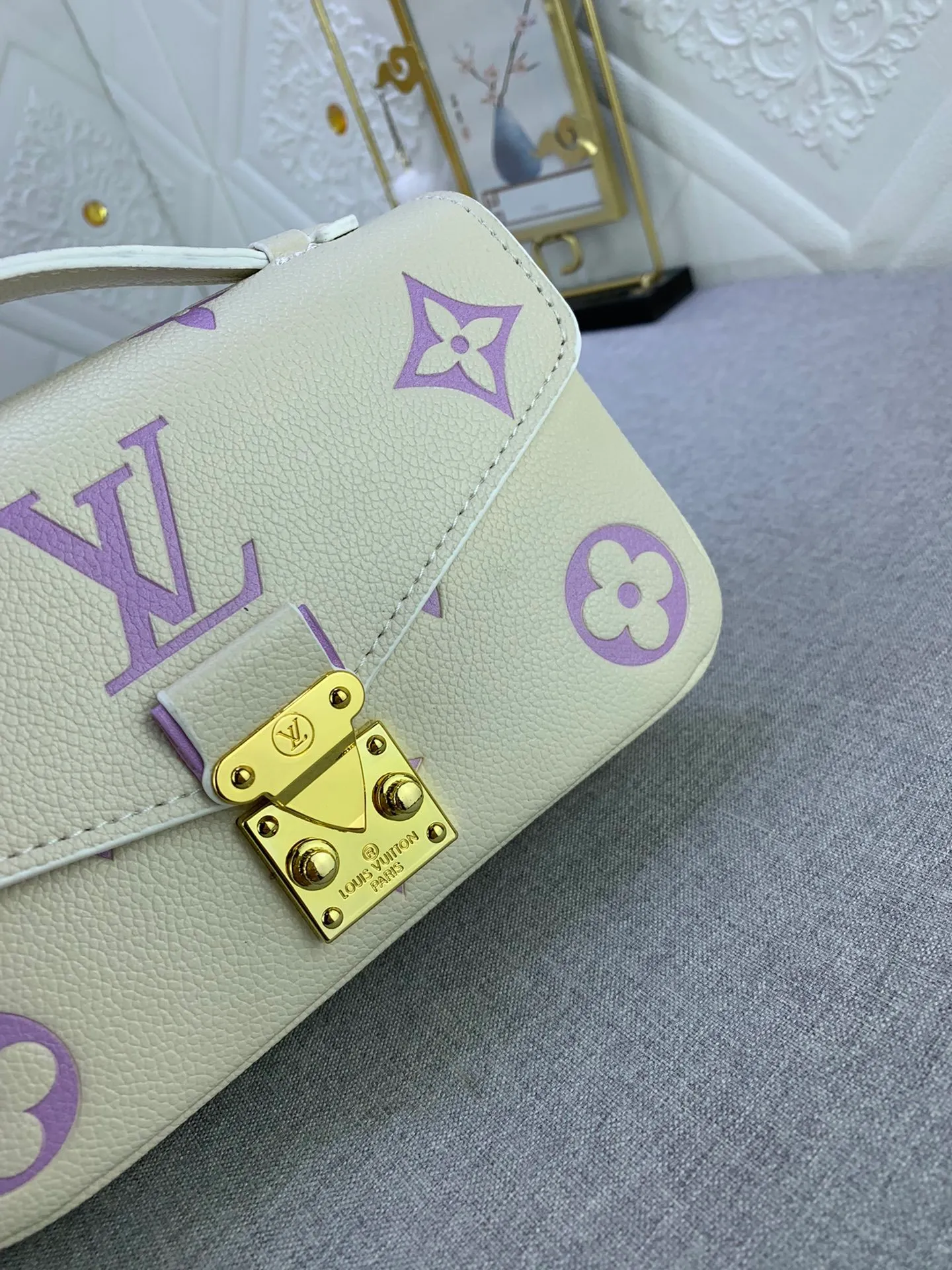 All Categories Official Website "Brand Women's Bags" Women's Bags 💙 LV 2024 New LV Crossbody Bag