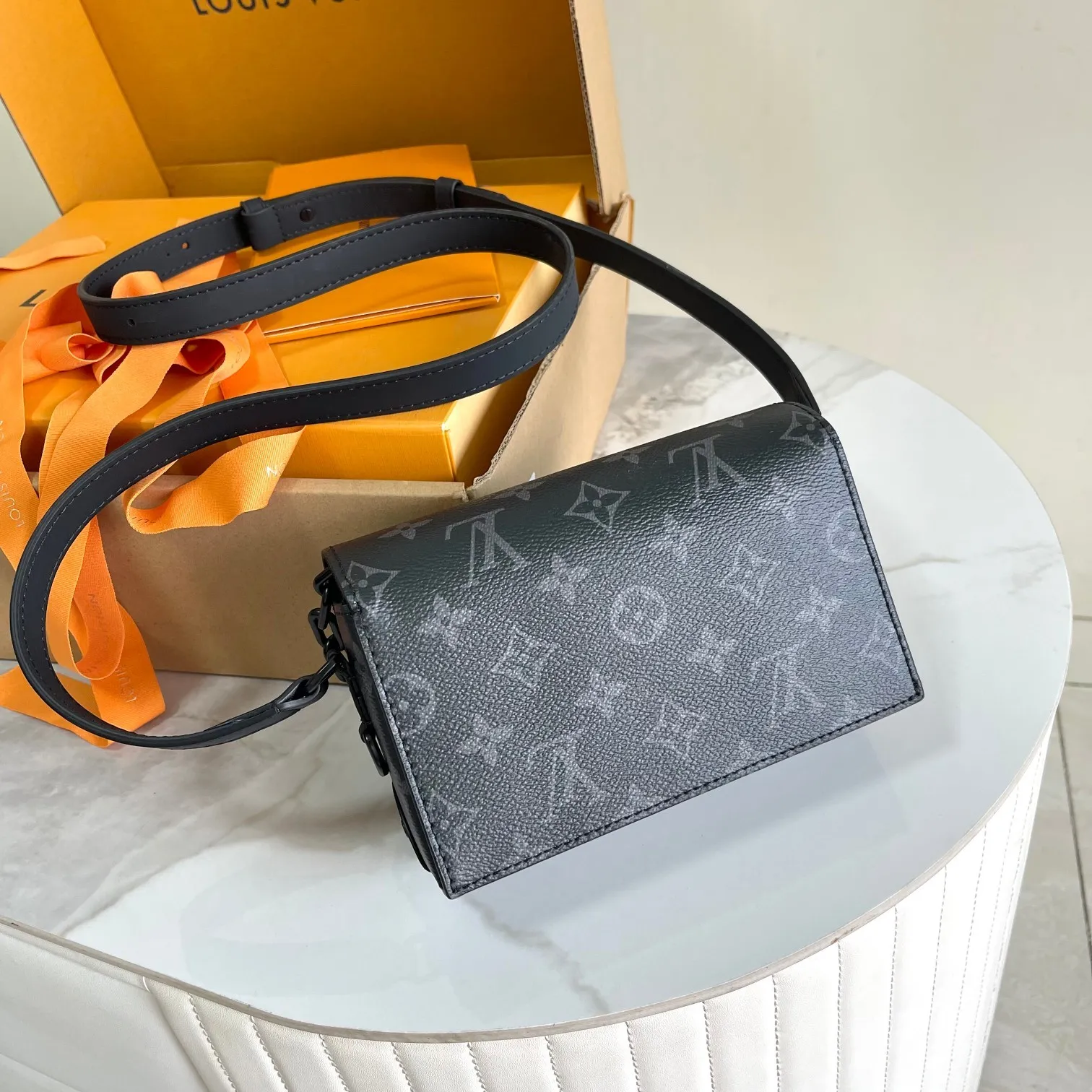 All Categories Official Website "Brand Women's Bags" Women's Bags 💙 LV 2026 New LV Crossbody Bag