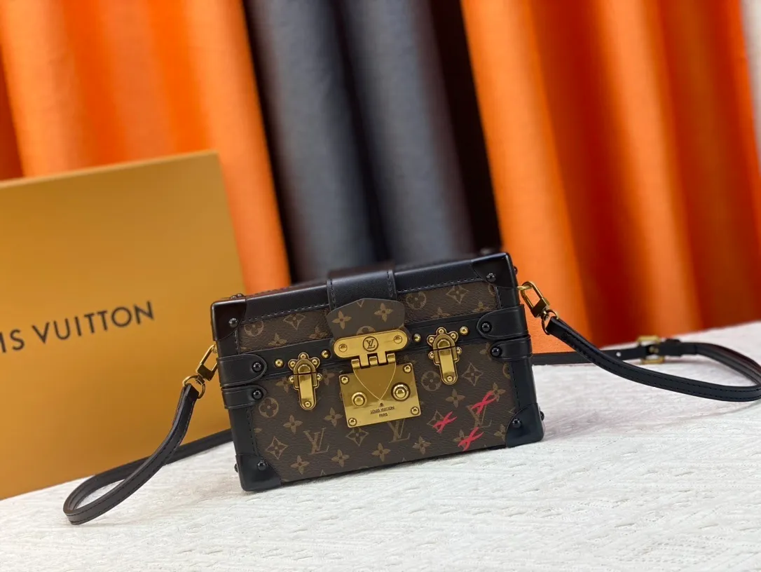 All Categories Official Website "Brand Women's Bags" Women's Bags 💙 LV 2023 New LV Crossbody Bag
