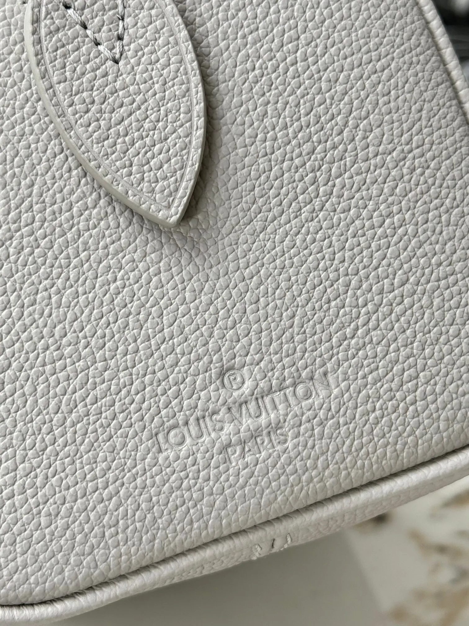 All Categories Official Website "Brand Women's Bags" Women's Bags 💙 LV 2025 New LV Crossbody Bag