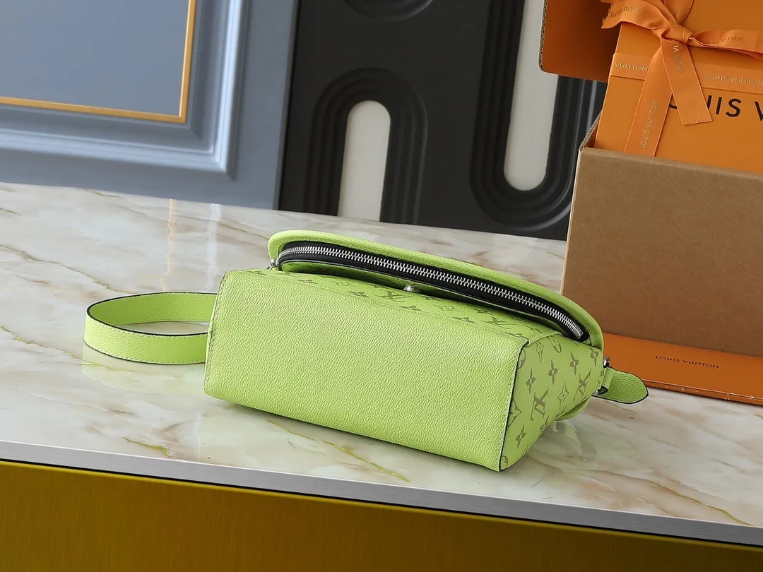 All Categories Official Website "Brand Women's Bags" Women's Bags 💙 LV 2025 New LV Crossbody Bag