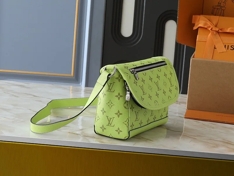 All Categories Official Website "Brand Women's Bags" Women's Bags 💙 LV 2025 New LV Crossbody Bag