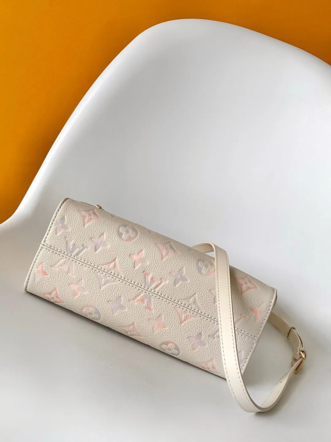 All Categories Official Website "Brand Women's Bags" Women's Bags 💙 LV 2025 New LV Crossbody Bag