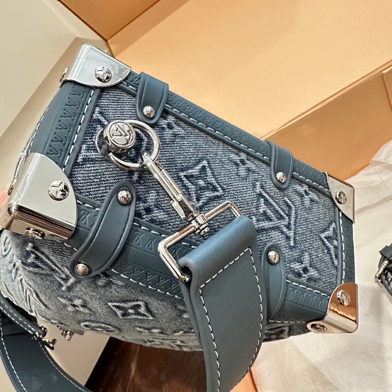 All Categories Official Website "Brand Women's Bags" Women's Bags 💙 LV 2025 New LV Crossbody Bag