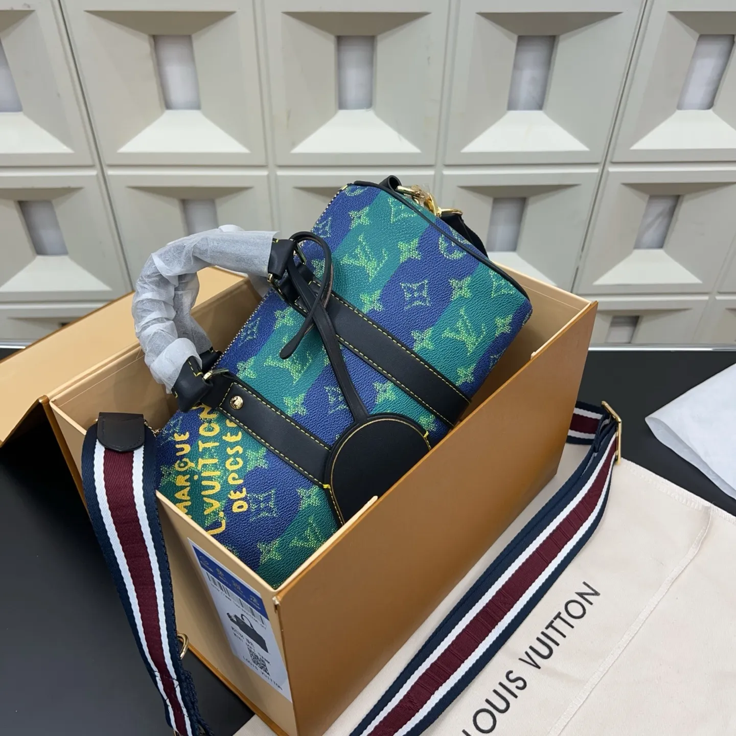 All Categories Official Website "Brand Women's Bags" Women's Bags 💙 LV 2025 New LV Crossbody Bag