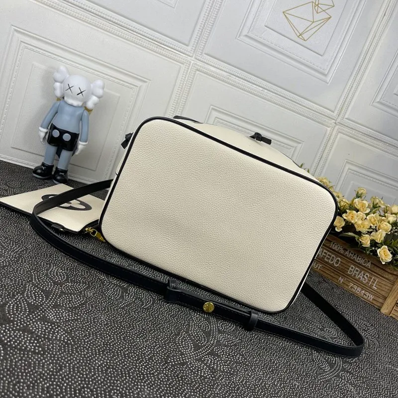 All Categories Official Website "Brand Women's Bags" Women's Bags 💙 LV 2024 New LV Crossbody Bag