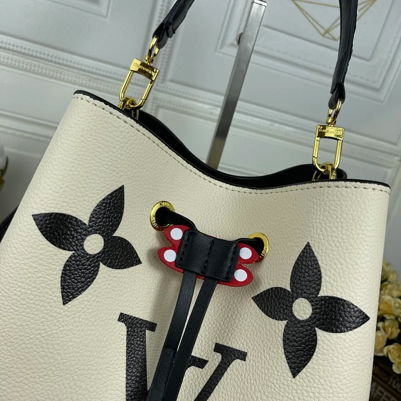 All Categories Official Website "Brand Women's Bags" Women's Bags 💙 LV 2024 New LV Crossbody Bag