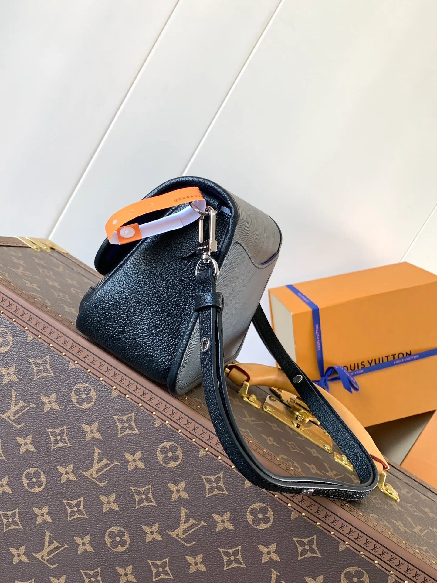 All Categories Official Website "Brand Women's Bags" Women's Bags 💙 LV 2026 New LV Crossbody Bag