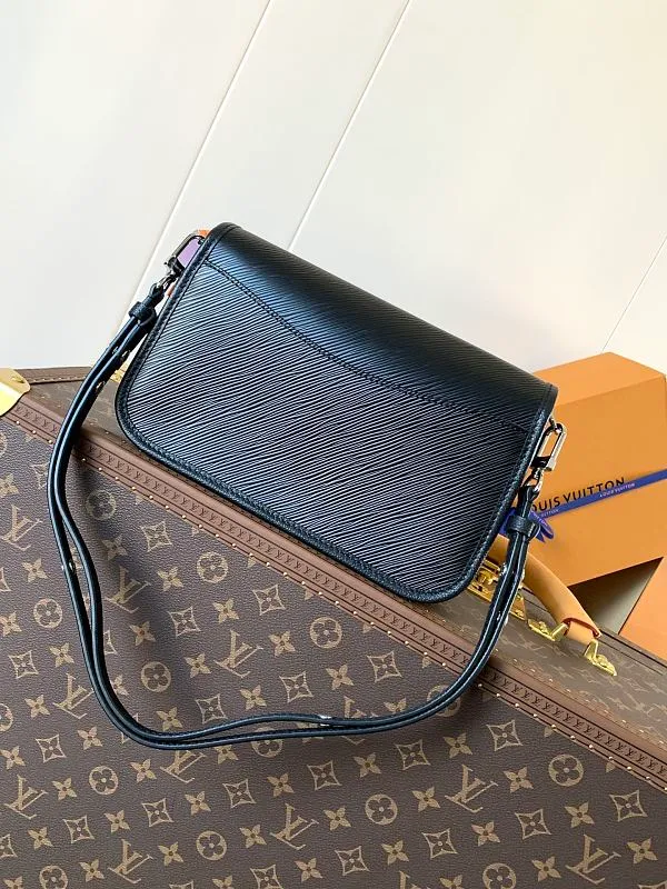 All Categories Official Website "Brand Women's Bags" Women's Bags 💙 LV 2026 New LV Crossbody Bag
