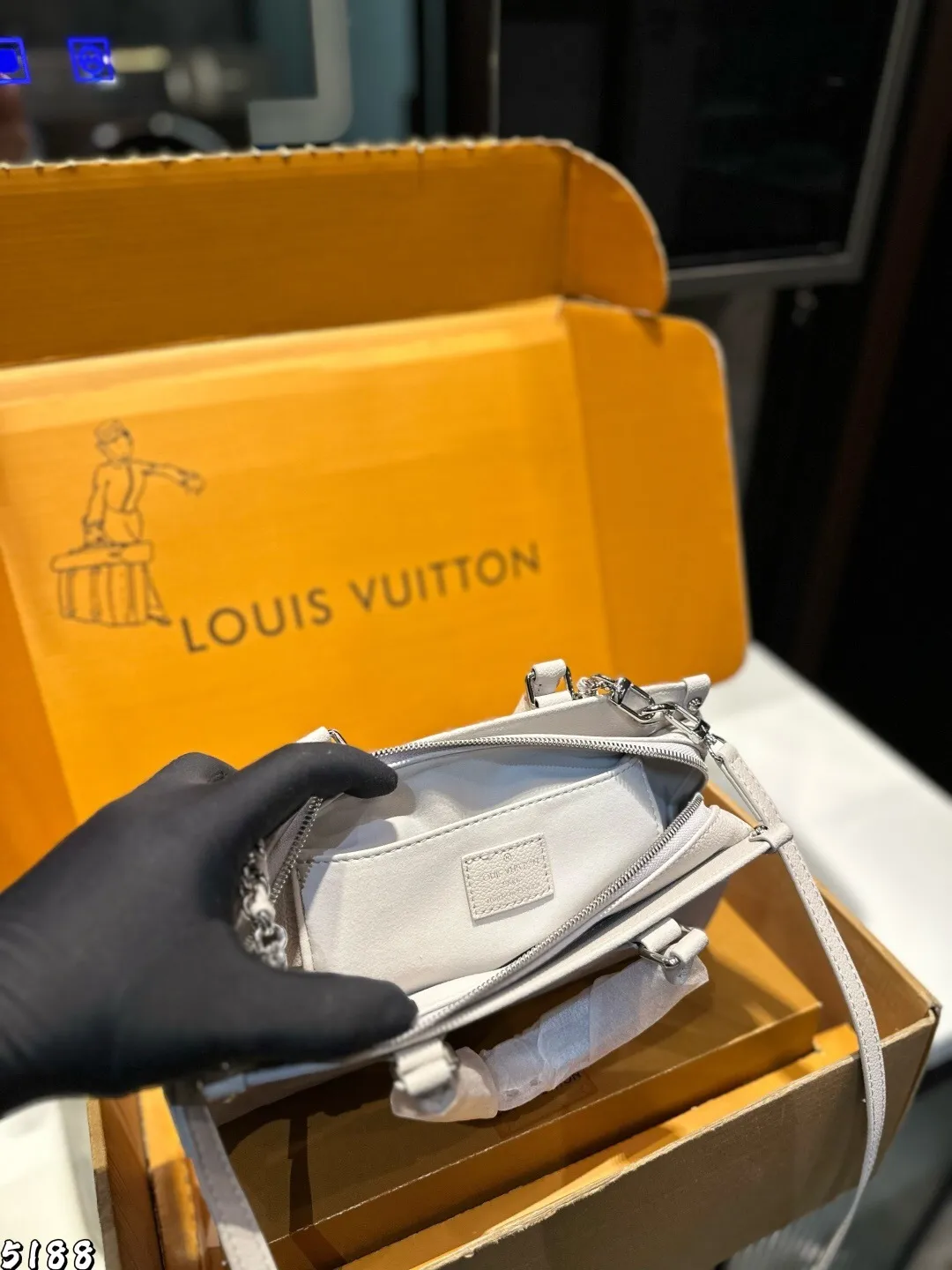 All Categories Official Website "Brand Women's Bags" Women's Bags 💙 LV 2025 New LV Crossbody Bag