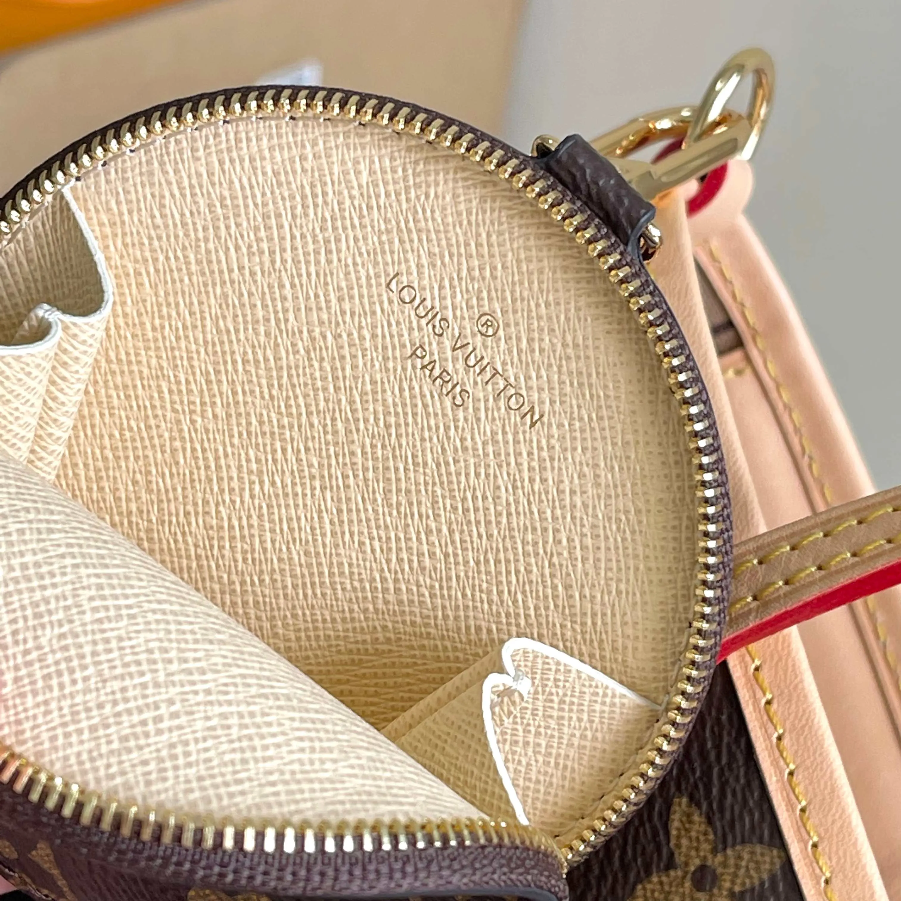 All Categories Official Website "Brand Women's Bags" Women's Bags 💙 LV LV 2026 New Crossbody Shoulder Bag