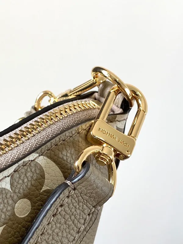 All Categories Official Website "Brand Women's Bags" Women's Bags 💙 LV 2026 New LV Crossbody Bag