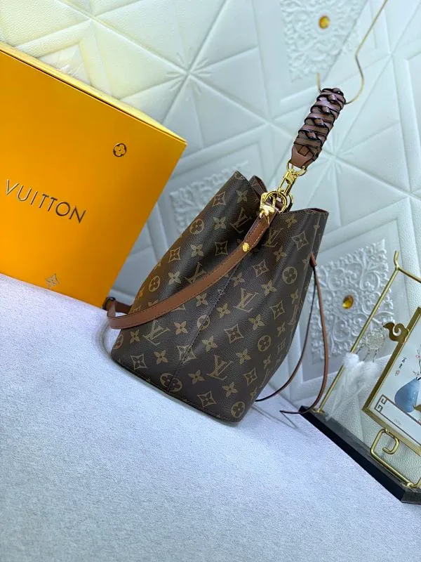 All Categories Official Website "Brand Women's Bags" Women's Bags 💙 LV 2024 New LV Crossbody Bag