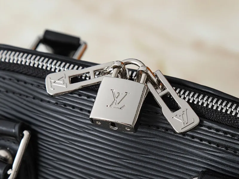 All Categories Official Website "Brand Women's Bags" Women's Bags 💙 LV 2025 New LV Crossbody Bag