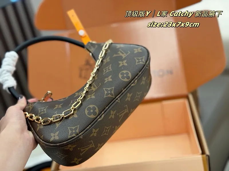 All categories Official website "Brand Women's Bags" Women's Bags 💙 LV 2025 new LV armpit bag