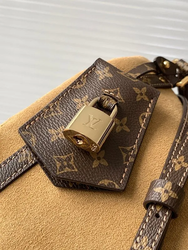 All Categories Official Website "Brand Women's Bags" Women's Bags 💙 LV 2026 Official Website New LV Crossbody Bag