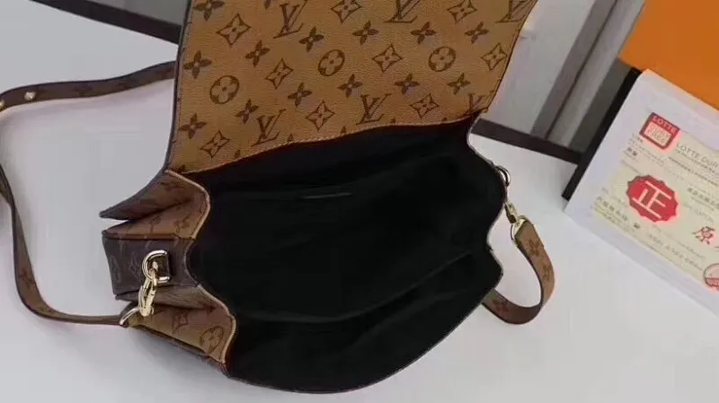 All categories Official website "Brand Women's Bags" Women's Bags 💙 LV fine imitation LV, high imitation LV bags, LV crossbody bags, 2023 official latest version LV messenger bag, LV bag factory, recommended bags, size: 25-17CM