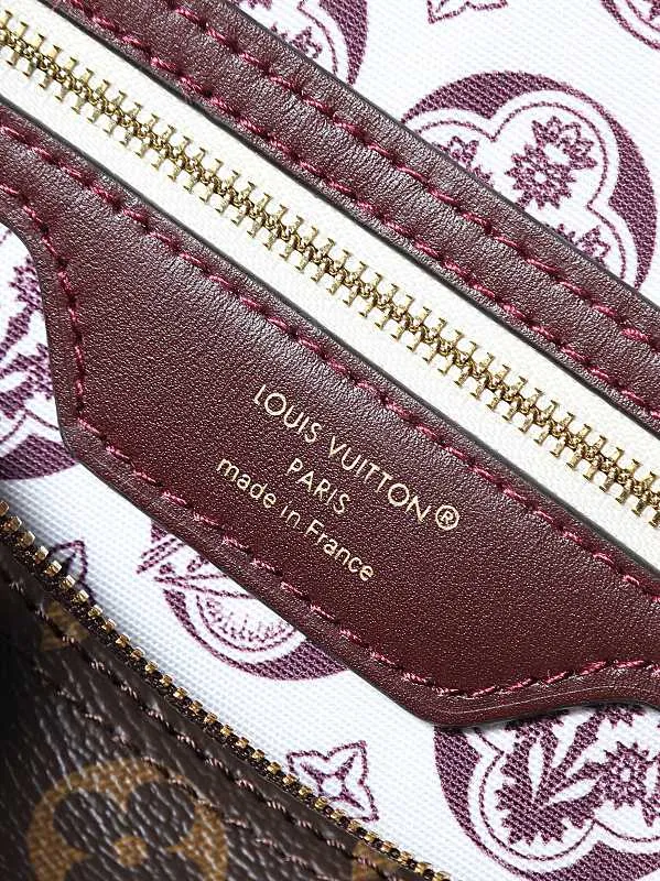 All Categories Official Website "Brand Women's Bags" Women's Bags 💙 LV 2026 Official Website New LV Crossbody Bag