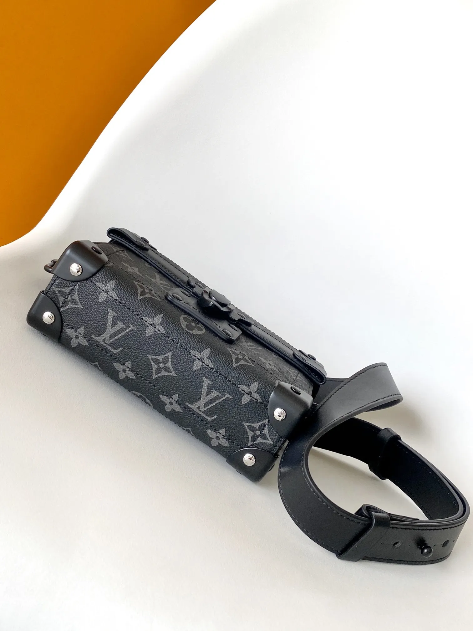 All Categories Official Website "Brand Women's Bags" Women's Bags 💙 LV 2026 New LV Crossbody Bag