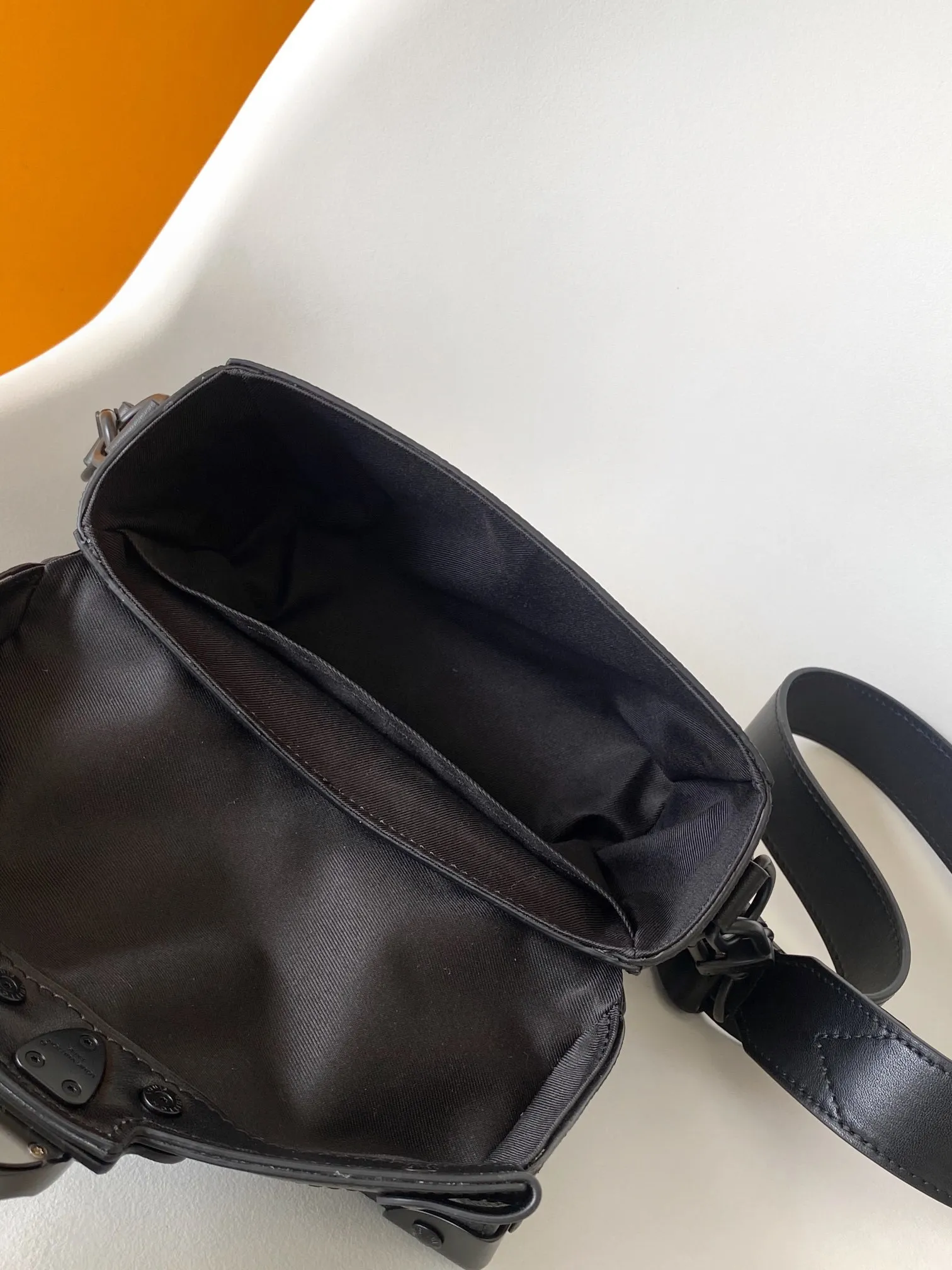 All Categories Official Website "Brand Women's Bags" Women's Bags 💙 LV 2026 New LV Crossbody Bag