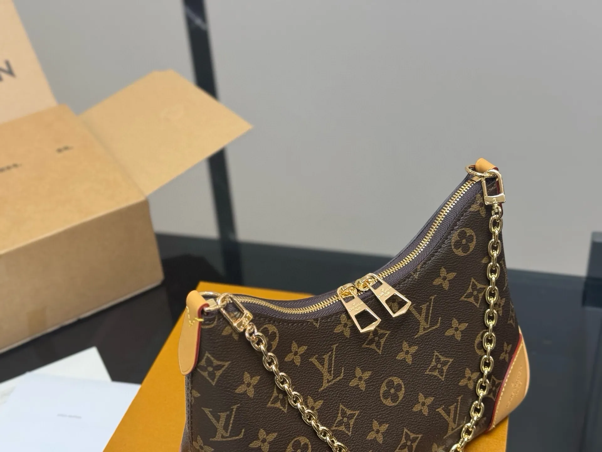 All Categories Official Website "Brand Women's Bags" Women's Bags 💙 LV 2025 New LV Crossbody Bag