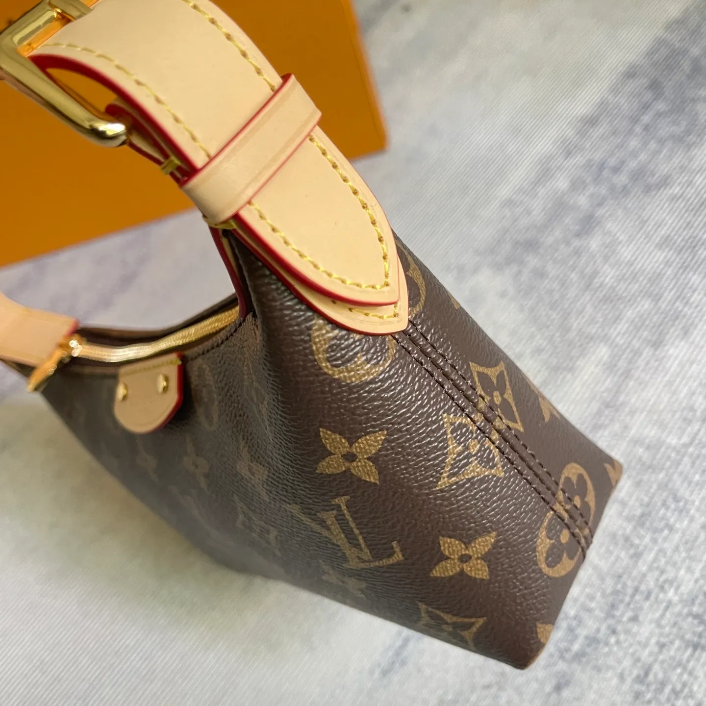 All Categories Official Website "Brand Women's Bags" Women's Bags 💙 LV 2026 New LV Underarm Bag