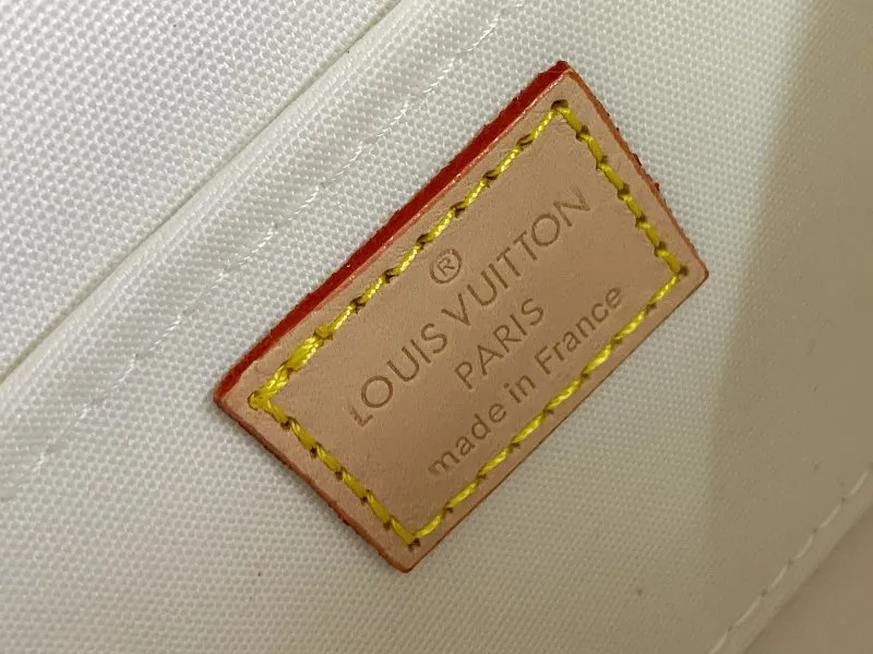 All Categories Official Website "Brand Women's Bags" Women's Bags 💙 LV 2026 New LV Crossbody Bag
