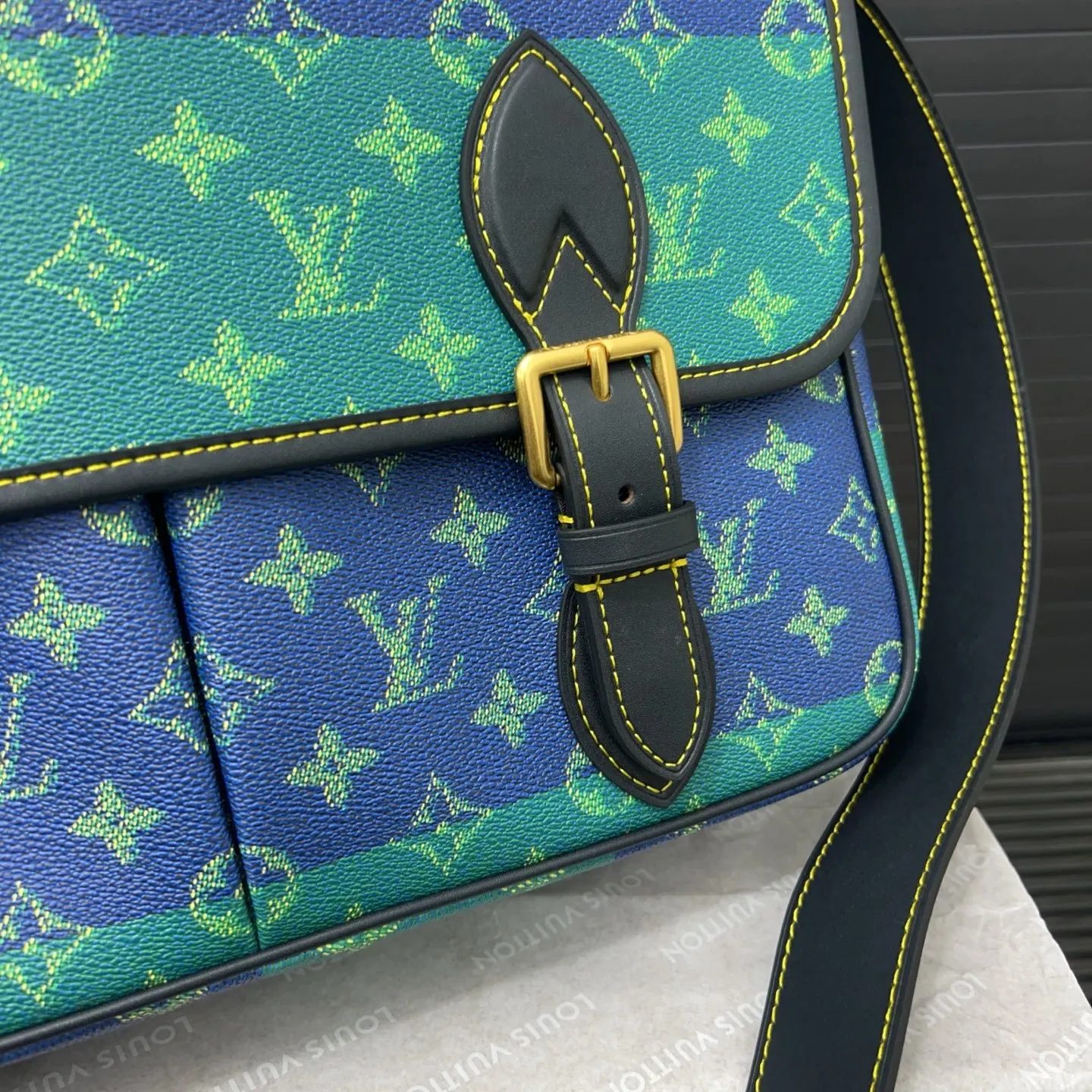 All Categories Official Website "Brand Women's Bags" Women's Bags 💙 LV 2025 New LV Crossbody Bag