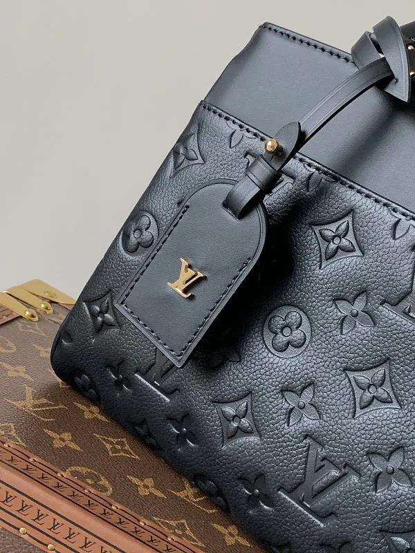 All Categories Official Website "Brand Women's Bags" Women's Bags 💙 LV 2026 New LV Crossbody Bag