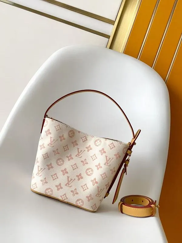 All Categories Official Website "Brand Women's Bags" Women's Bags 💙 LV 2026 New LV Crossbody Bag