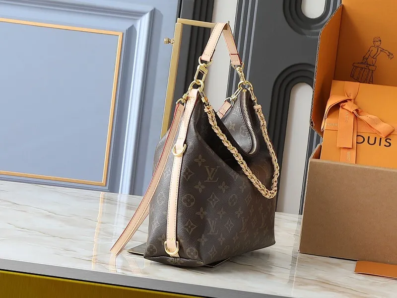 All categories Official website "Brand Women's Bags" Women's Bags 💙 LV 2025 new LV armpit bag
