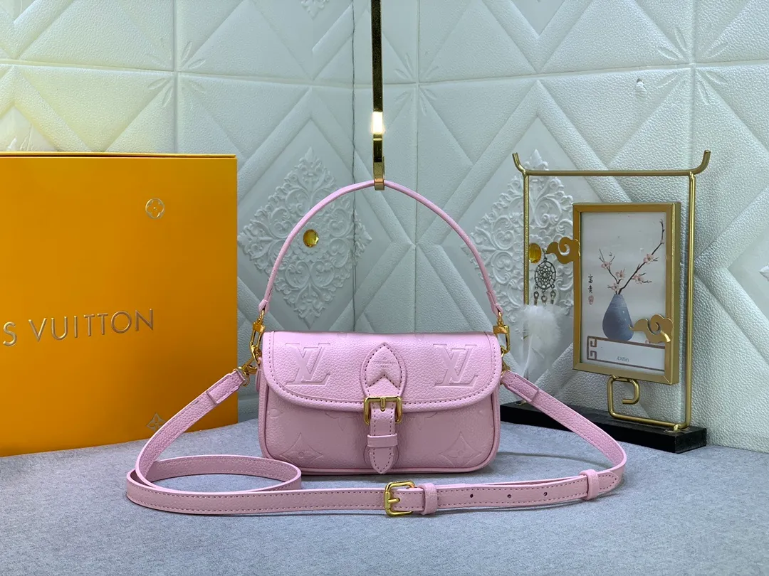 All Categories Official Website "Brand Women's Bags" Women's Bags 💙 LV 2024 New LV Crossbody Bag