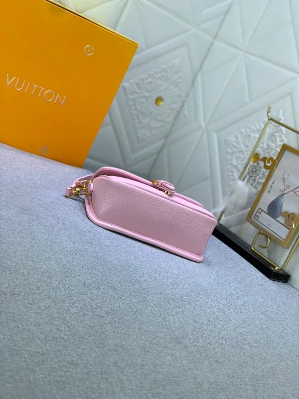 All Categories Official Website "Brand Women's Bags" Women's Bags 💙 LV 2024 New LV Crossbody Bag